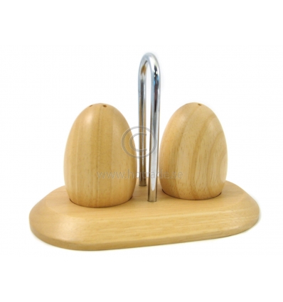 Salt and pepper set