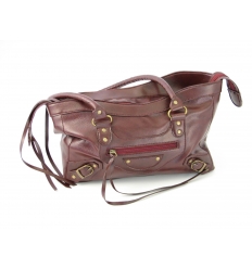 Burgundy lady handbag