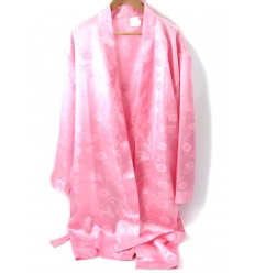 Pink kimono