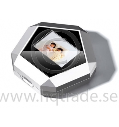 Box with digital photo frame