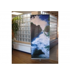 Premium roll up banner