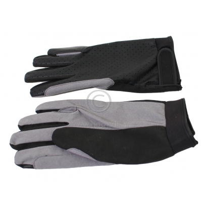 Riding gloves