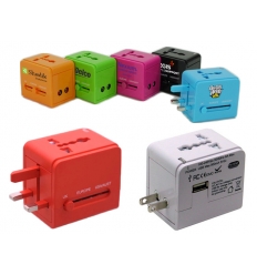 Universal travel adapter